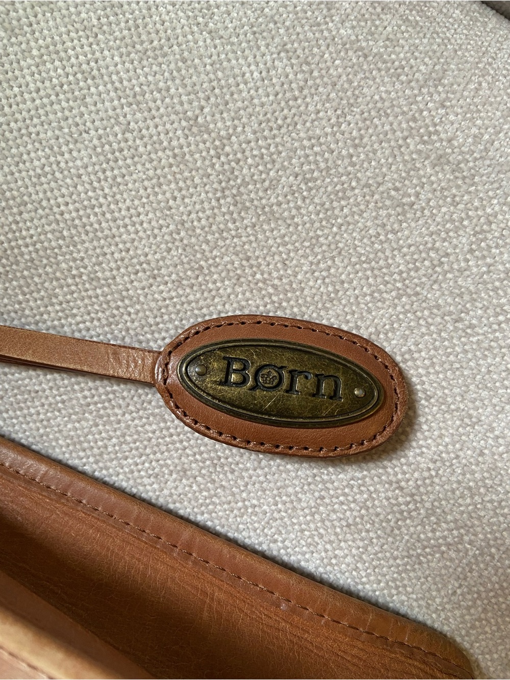 BORN Tan Leather Crossbody Distressed Hobo Bag - Picture 6 of 14